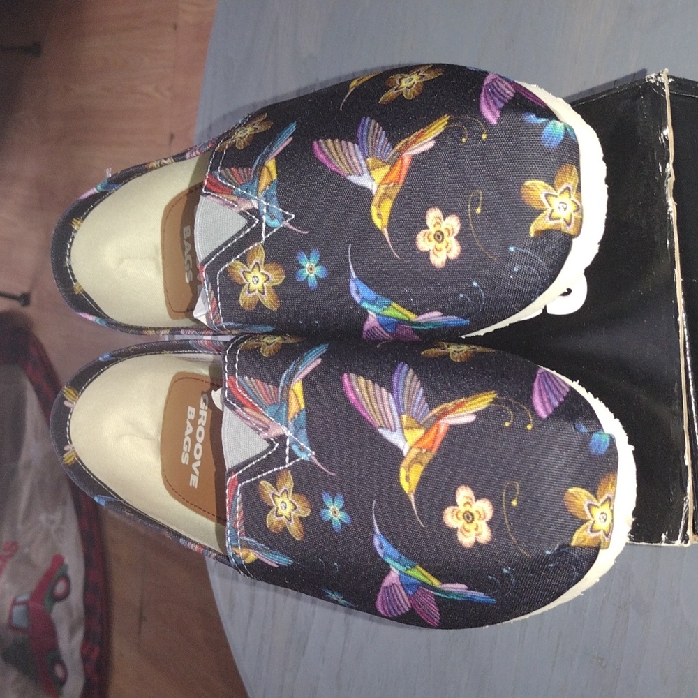 Groove bags women's shoes